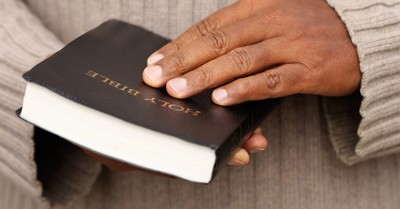 6 Clear Ways the Bible Teaches Us to Honor Freedom and Human Dignity